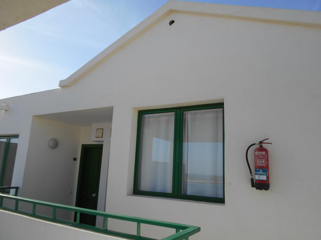 Realrent Costa Teguise Beach Esterno foto